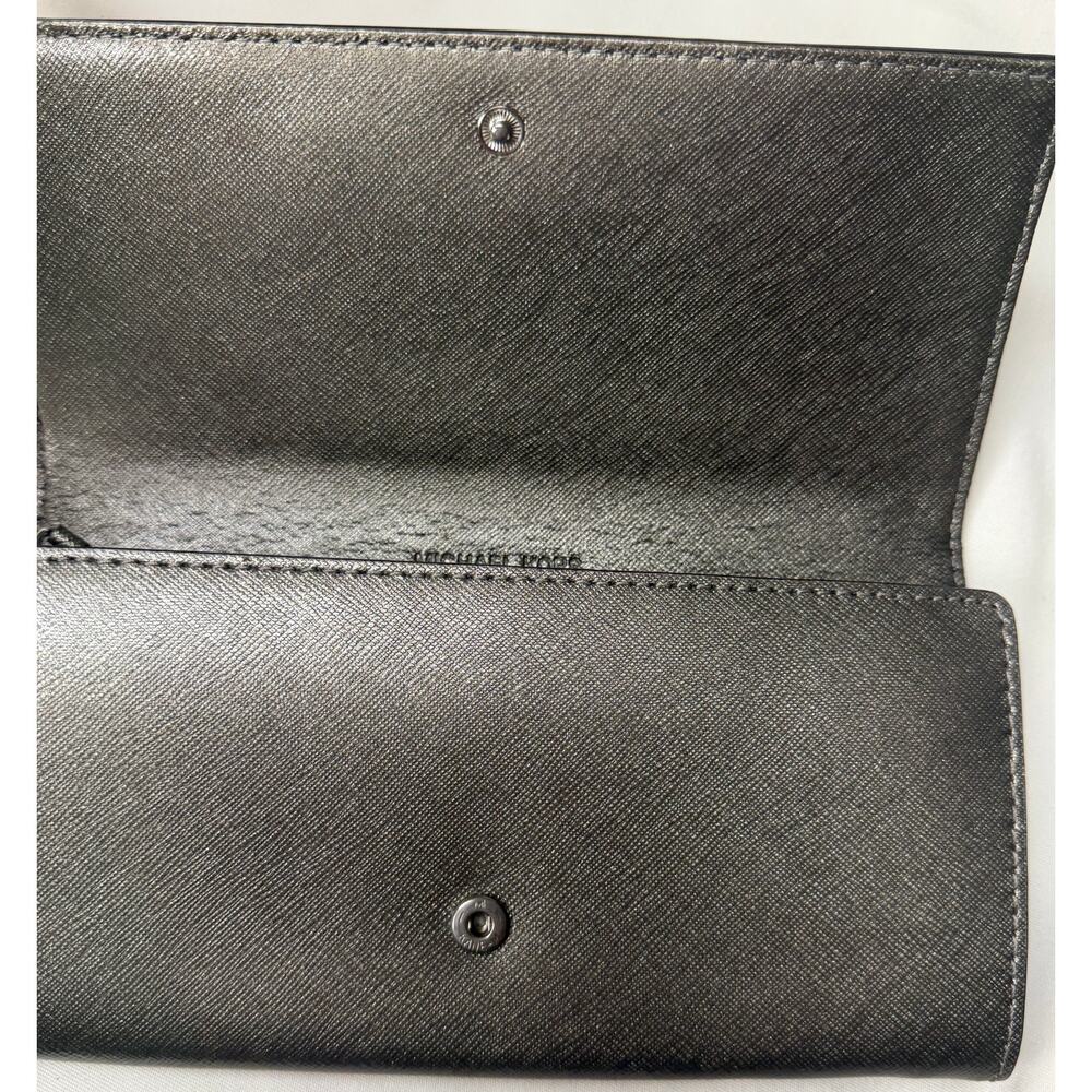 Michael Kors Metallic Taupe Saffiano Leather Wallet Contienental Snap Flap GUC - Picture 6 of 9